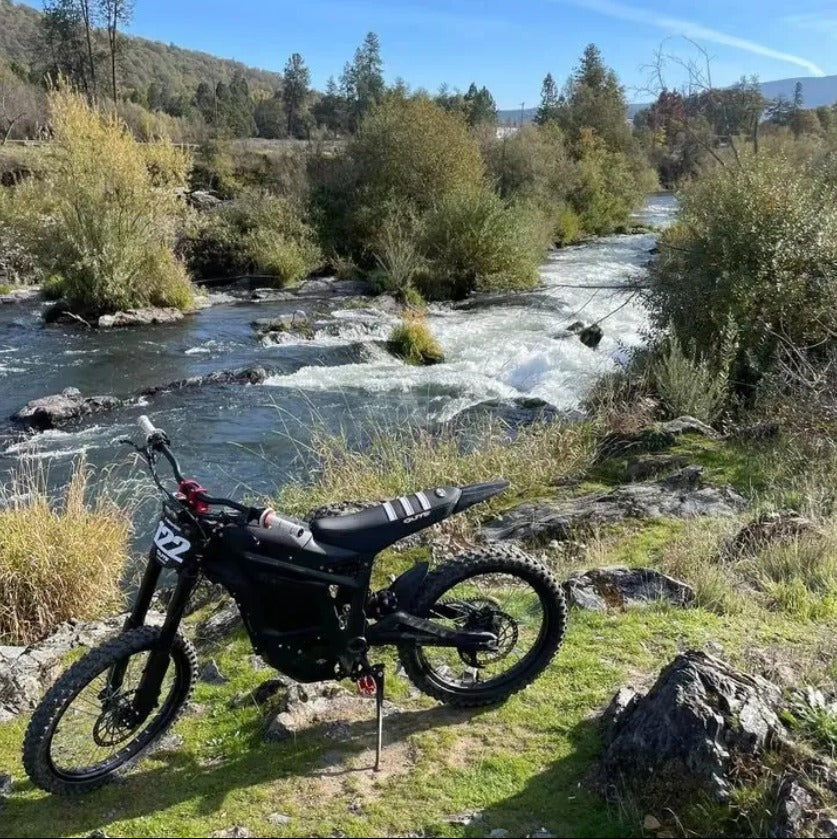 2025 Talaria Sting MX5 Dirt Bike 72V 40Ah 13400W 100KM  Long Range - Image 9