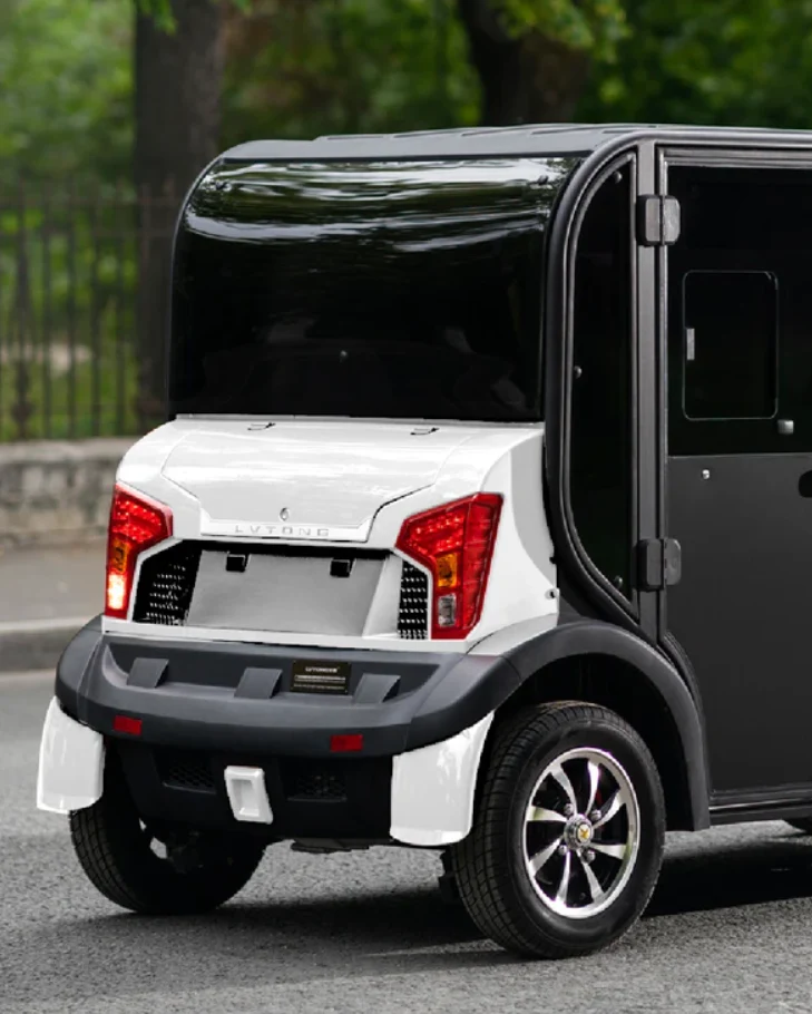 Air-conditioned Golf Cart 4 Seater - Image 7