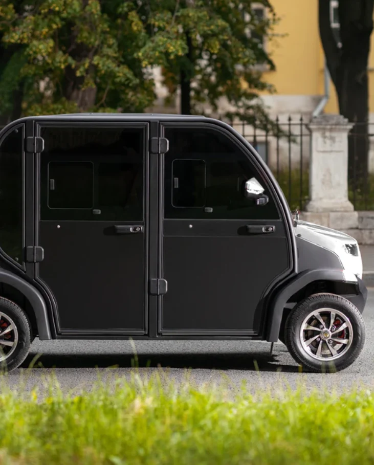 Air-conditioned Golf Cart 4 Seater - Image 8