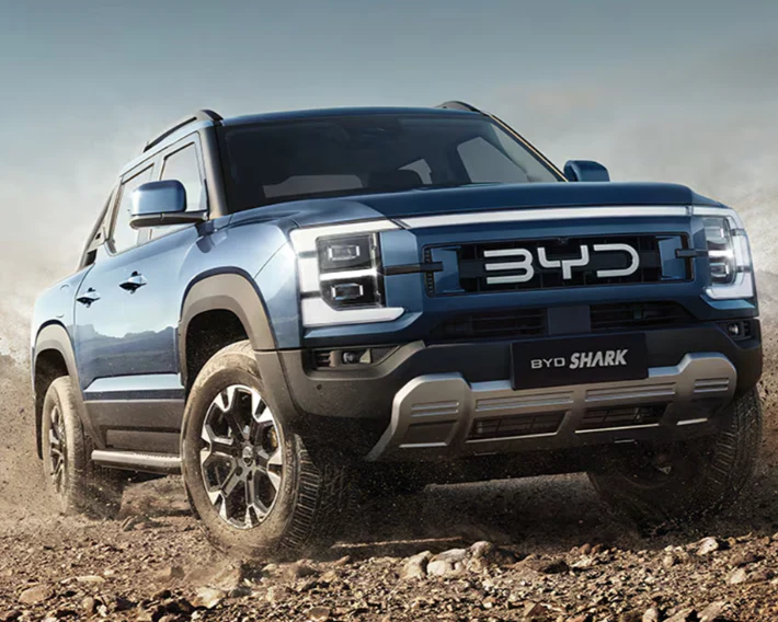BYD Shark 6 plug-in hybrid pickup - 2025