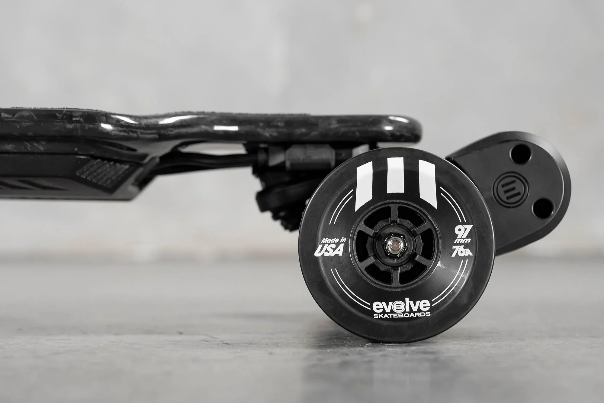 Diablo Carbon All Terrain Electric skateboard new 2025 - Image 10