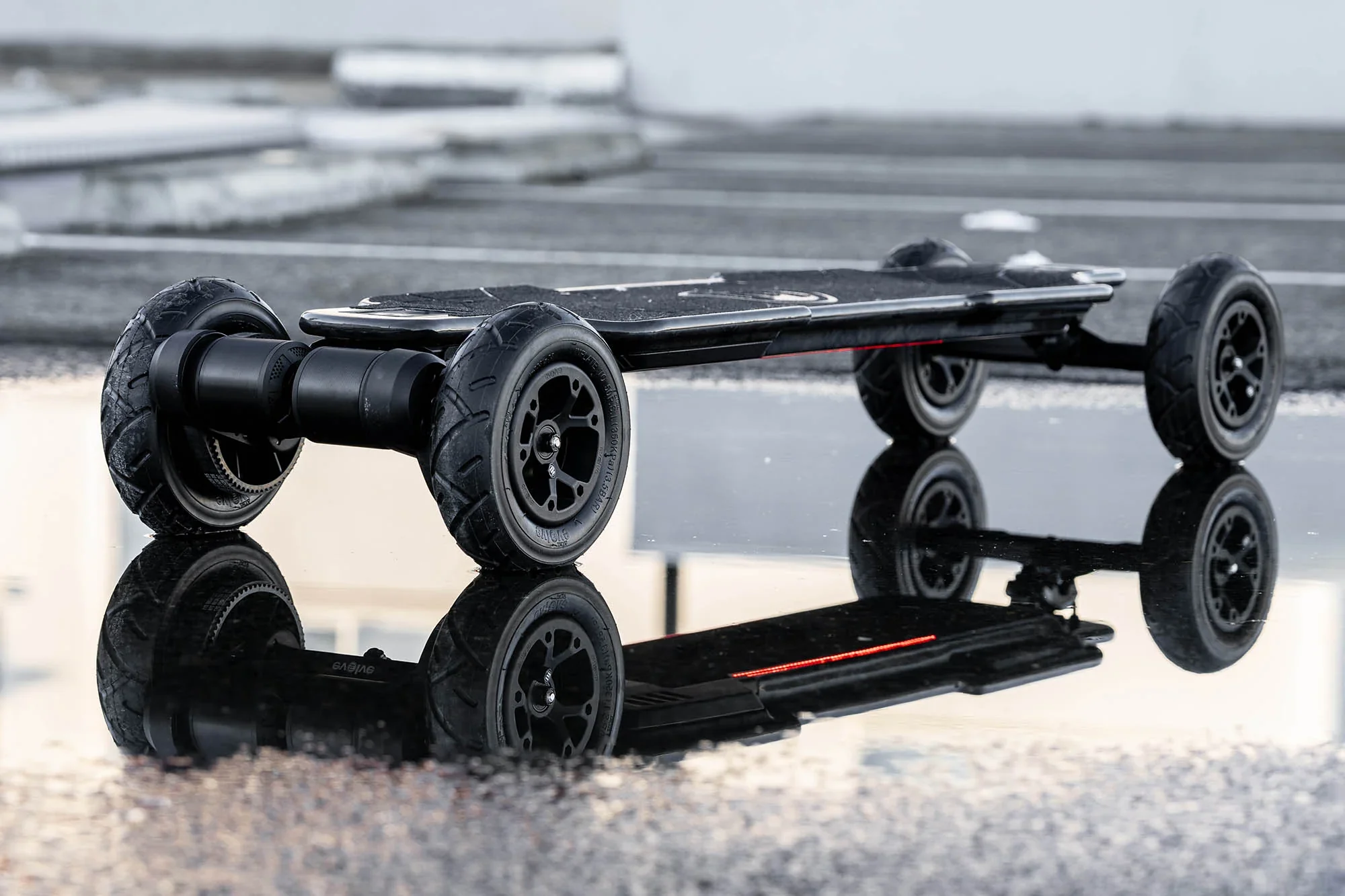 Diablo Carbon All Terrain Electric skateboard new 2025 - Image 5