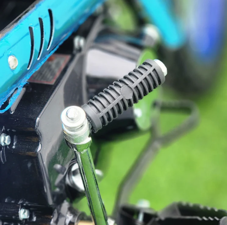 Gas Dirt Bike 200CC – Ideal for Teens (Ages 12–16+) - Image 4
