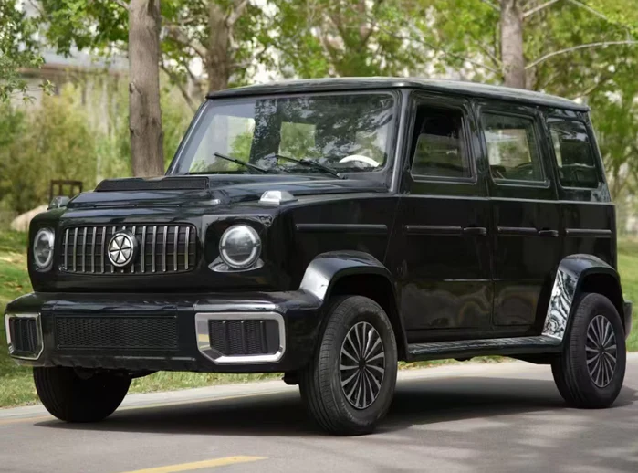 Electric SUV Vehicle AMG Style Ev 3500W Central Locking LHD 4 Wheels for Adults - Image 9
