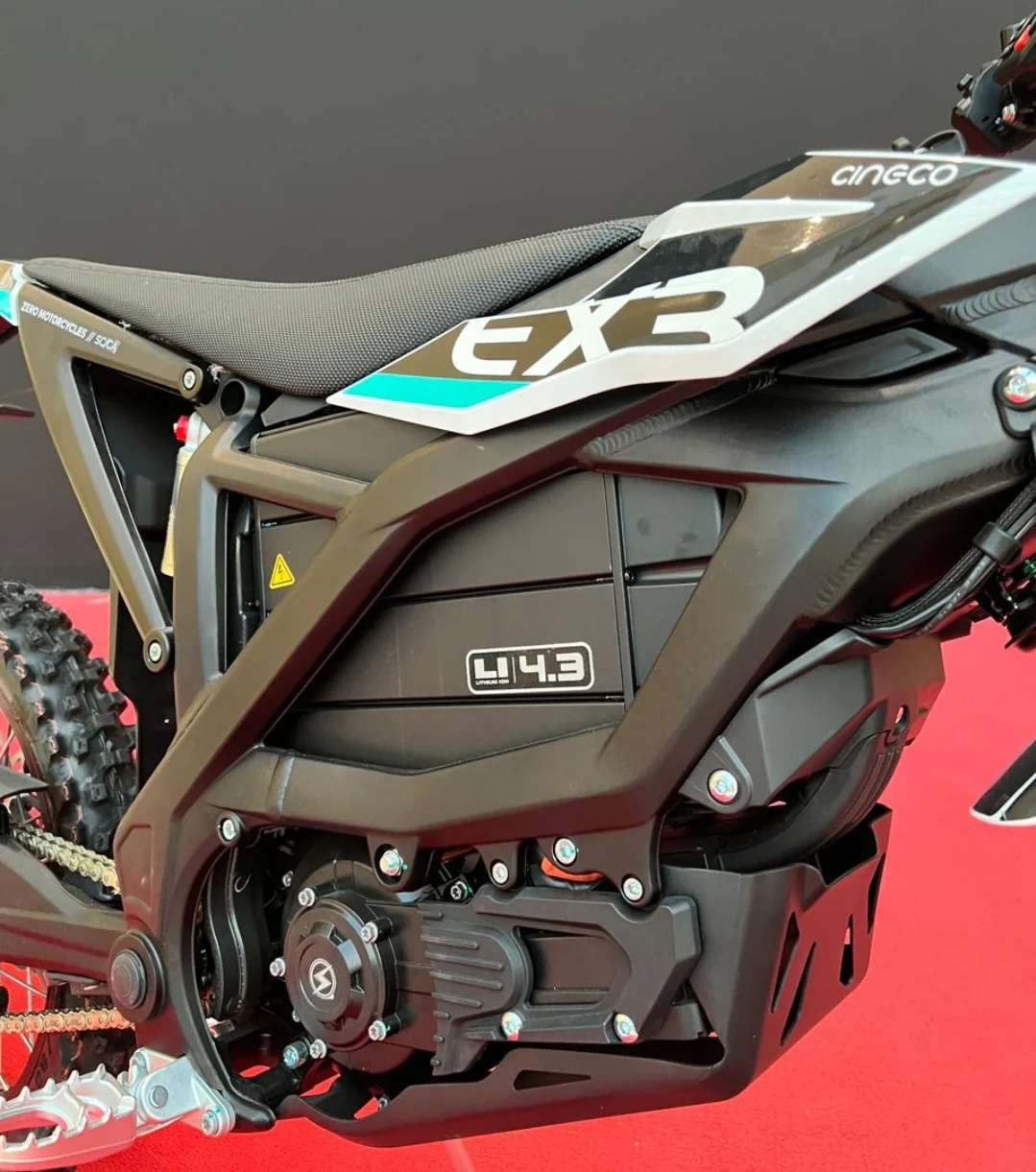 EX3 Speed Electric Dirt Bike 74V 58Ah 6kw - Image 11