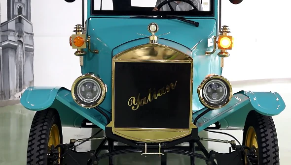 Classic Electric Vintage Car 05,08 seater - Image 10