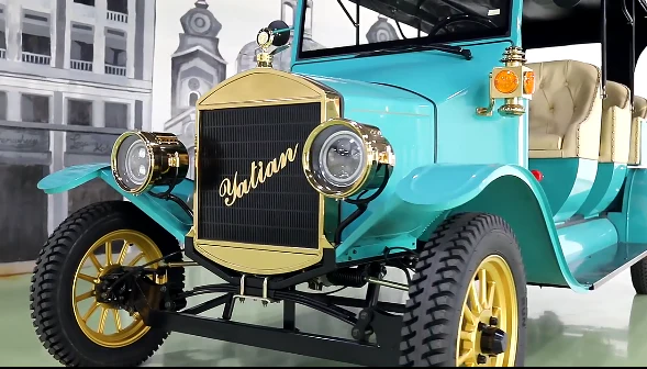 Classic Electric Vintage Car 05,08 seater - Image 13