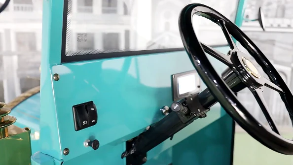 Classic Electric Vintage Car 05,08 seater - Image 9