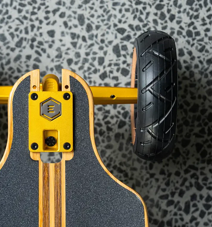 Fusion All Terrain E Skateboard - Image 13