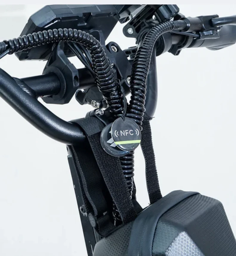 G10 Off Road Dual Motor Electric Scooter 48V 25Ah 3000W - Image 12