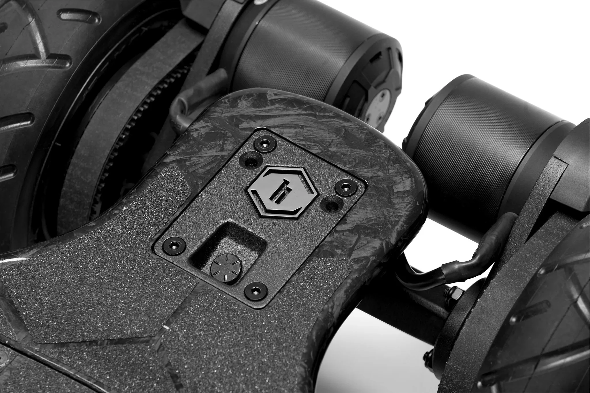 Hadean - Carbon All Terrain Electric Skateboard - Image 8