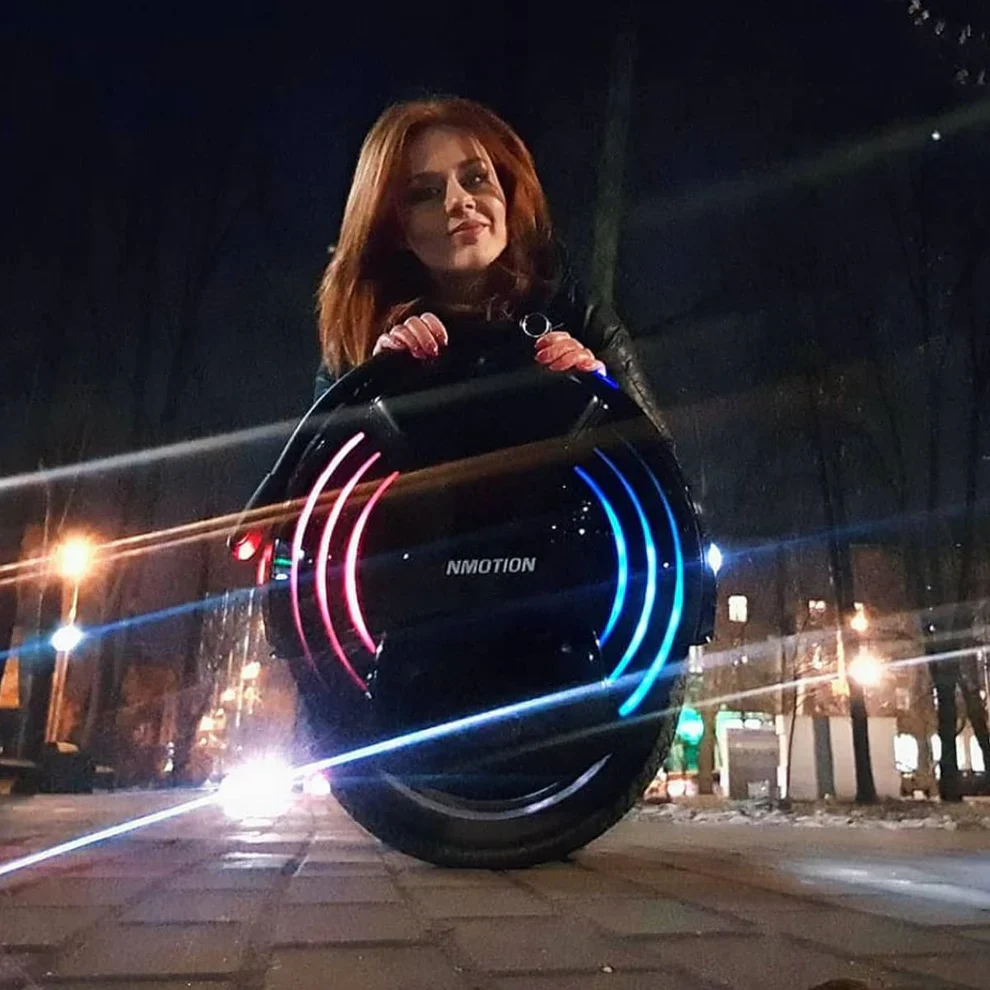 INMOTION V10F Unicycle - Image 6
