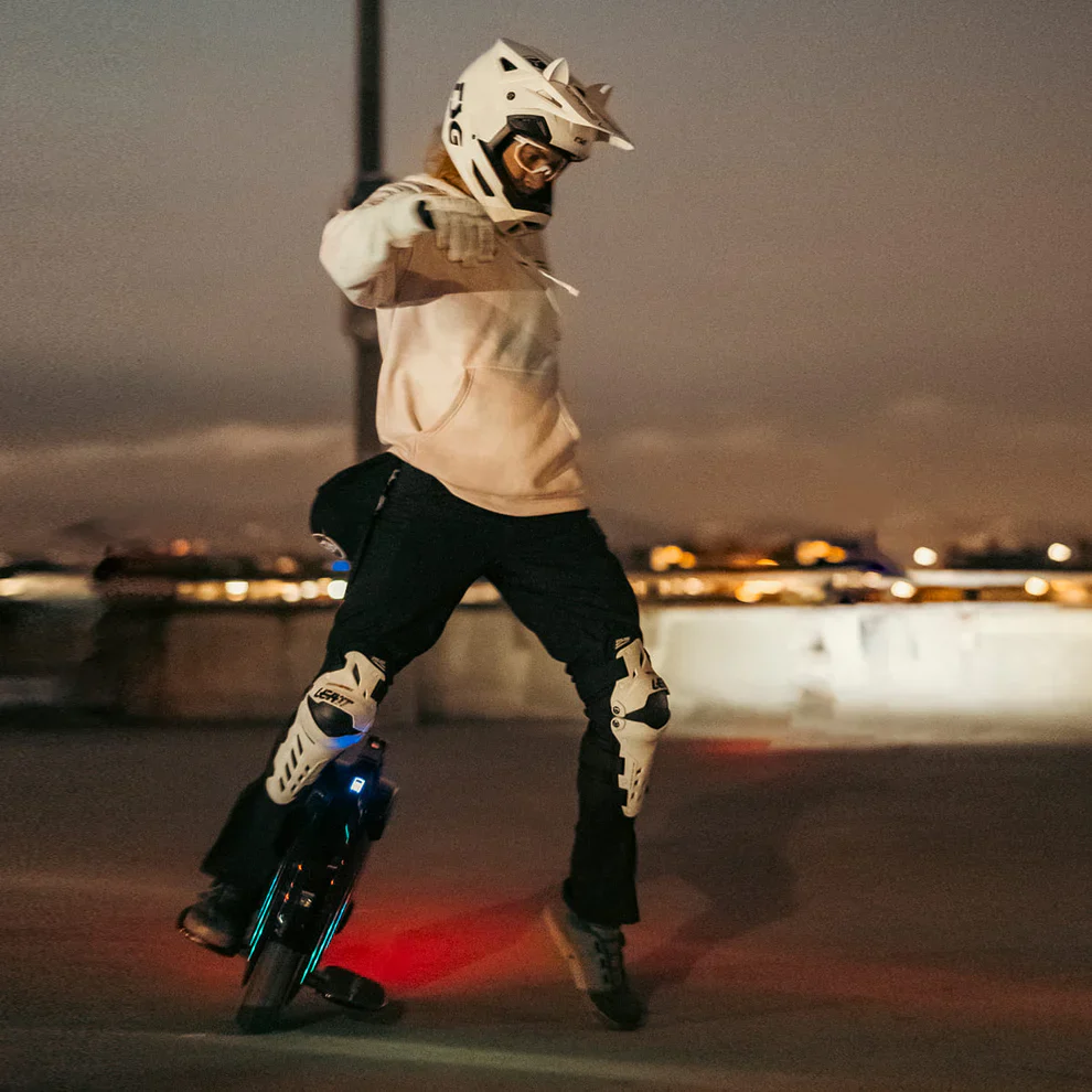 INMOTION V10F Unicycle - Image 7
