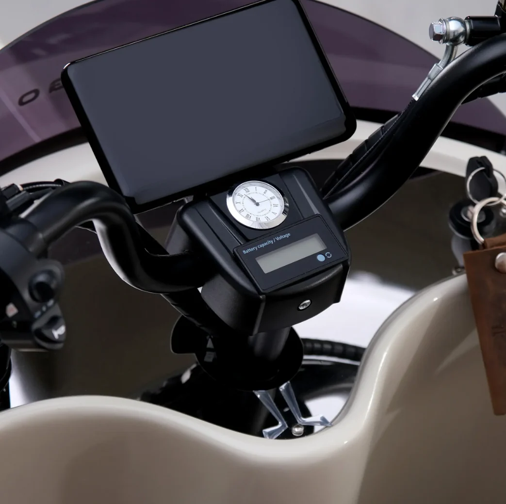 Lampago Moped Electric Vehicle Vintage to Modern - Image 4
