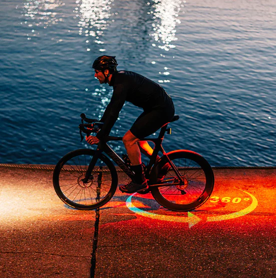 MagicShine Seemee 400 ANT+ Tail Light Cycling Rear Lights - Image 2