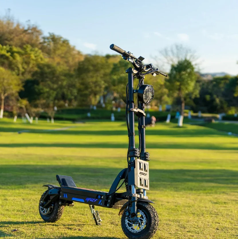 Mars 11 ECO Electric Scooter 72V 26Ah 2000W - Image 3
