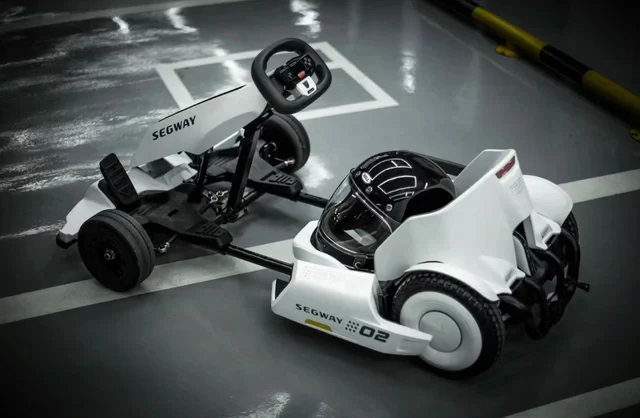 Original Ninebot Gokart Kit Version 2 + Ninebot Mini S Self Balance Scooter - Image 8