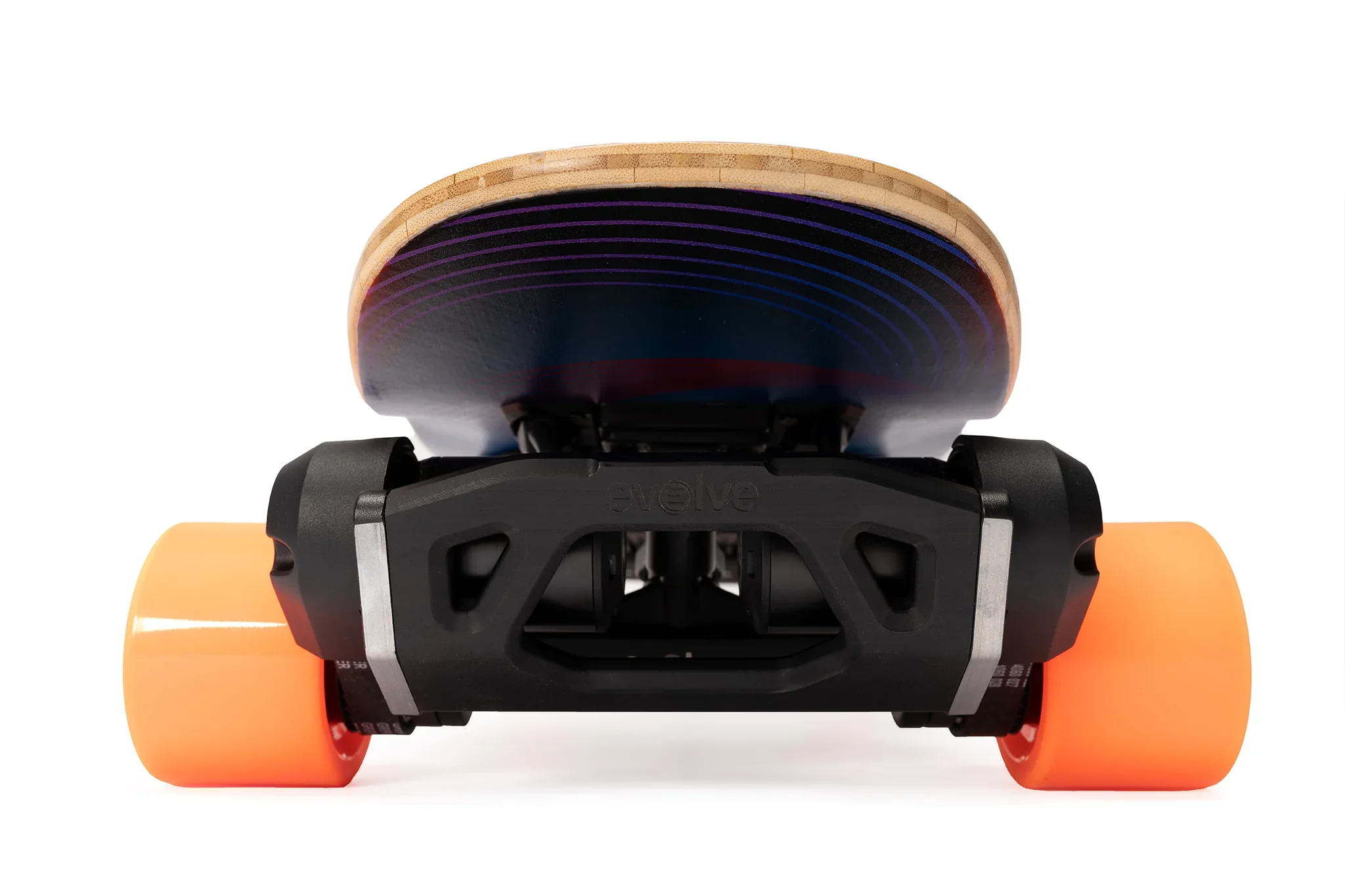 ONIRIQUE x LOADED Electric Skateboard - Image 8
