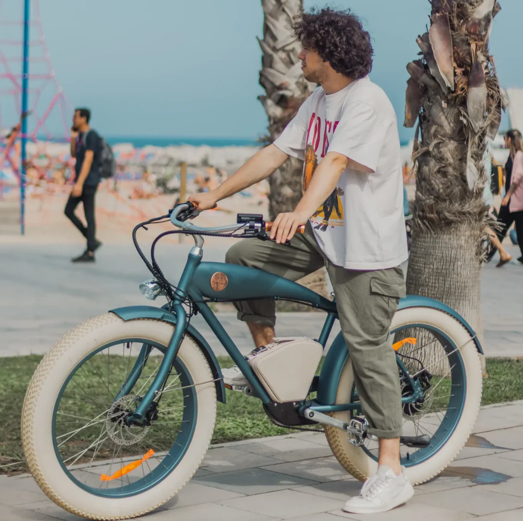 Rayvolt Beachin VINTAGE Electric Bicycle | Luxury city cruze | smart locker - Image 16