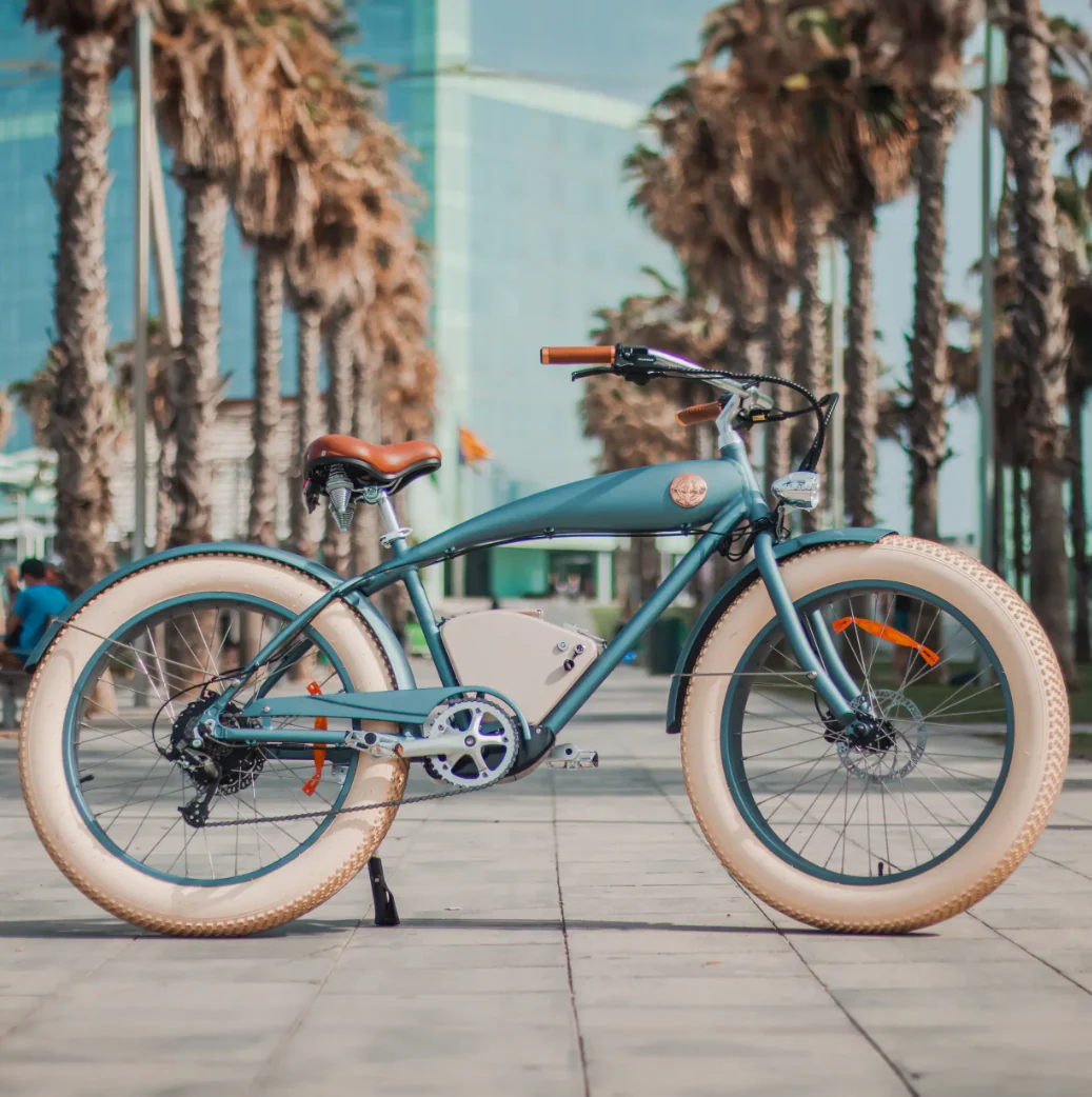 Rayvolt Beachin VINTAGE Electric Bicycle | Luxury city cruze | smart locker - Image 9