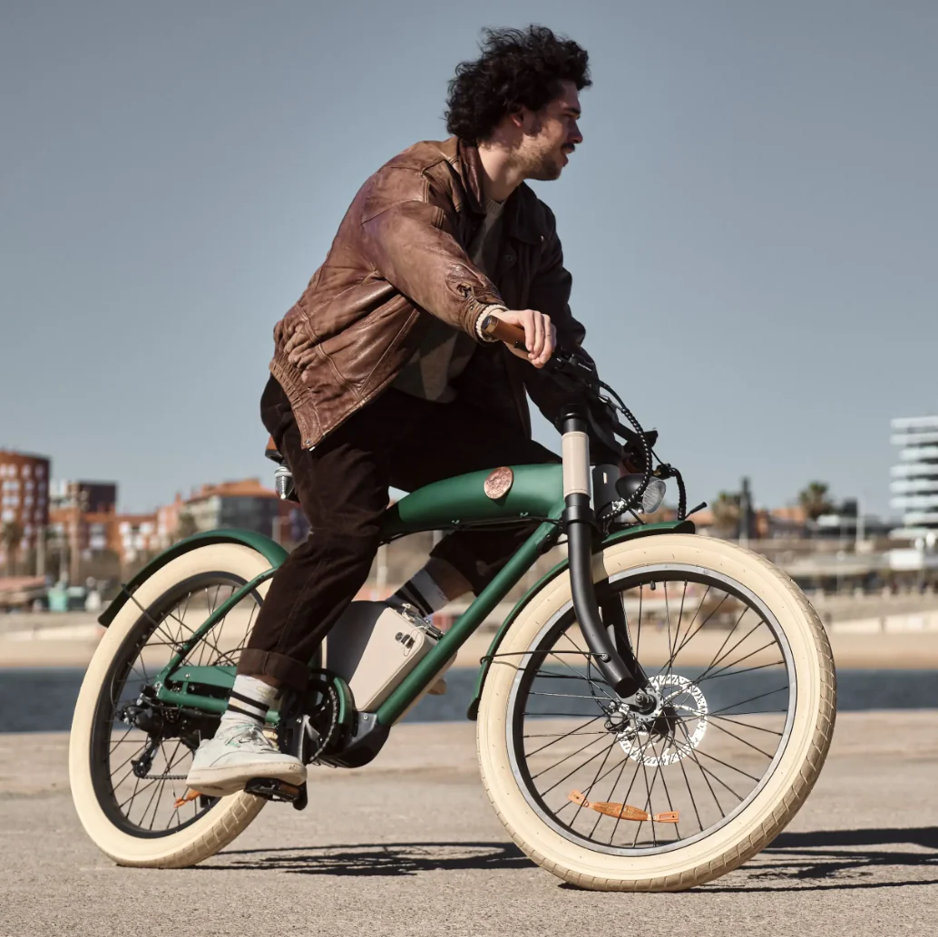Rayvolt ClubMan Luxury Vintage into MODERN Electric Bicycle - Image 3