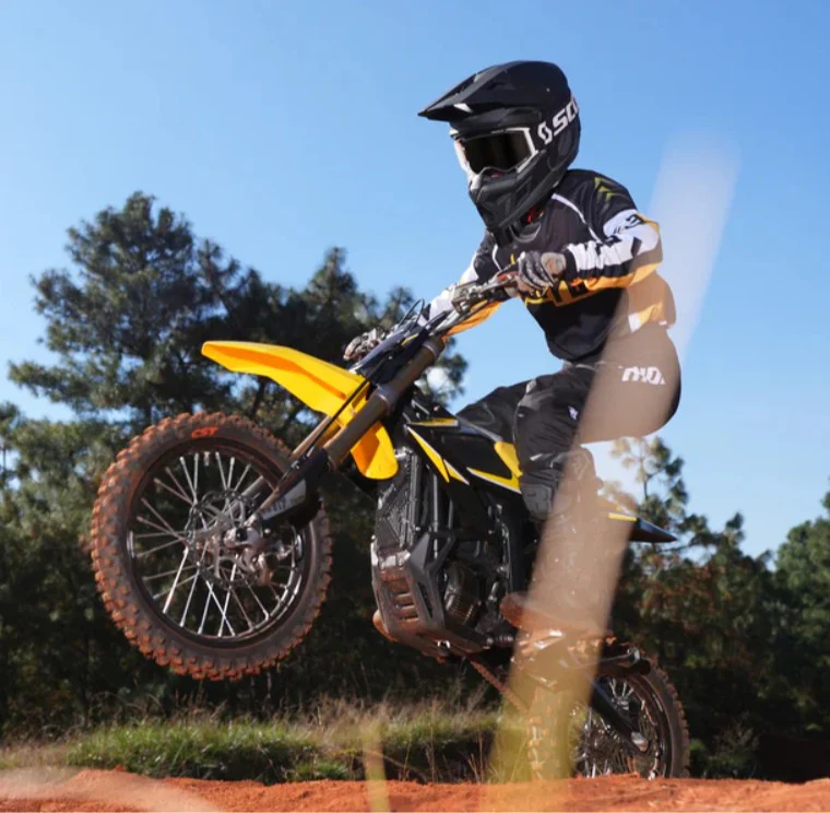 Surron Hyperbee Electric Dirt Bike 55kmh max speed new 2025 - Image 13