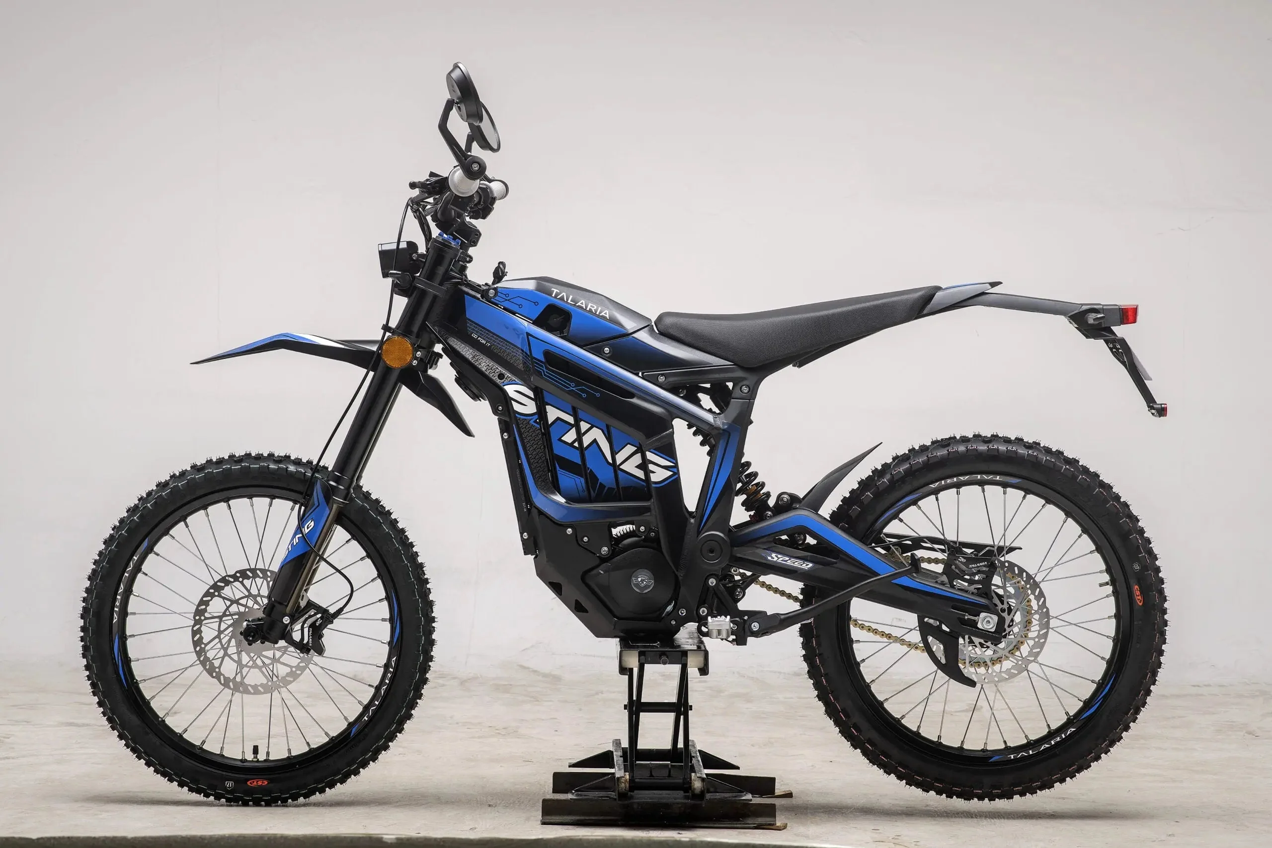 TALARIA STING R MX4 Dual Sport E-Dirt Bike Off-Road - Image 13
