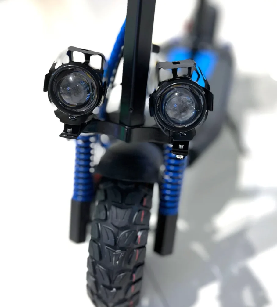 V10 Fast speed Electric Scooter 1200W 48V 12Ah - Image 3