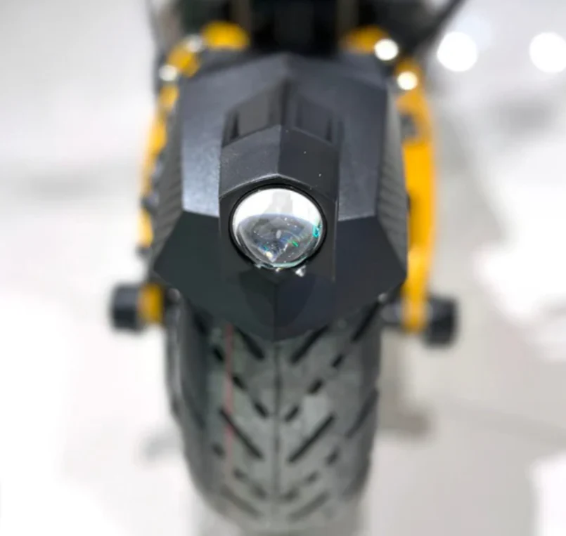 V8 Electric Scooter 60V 26Ah 3200W - Image 13