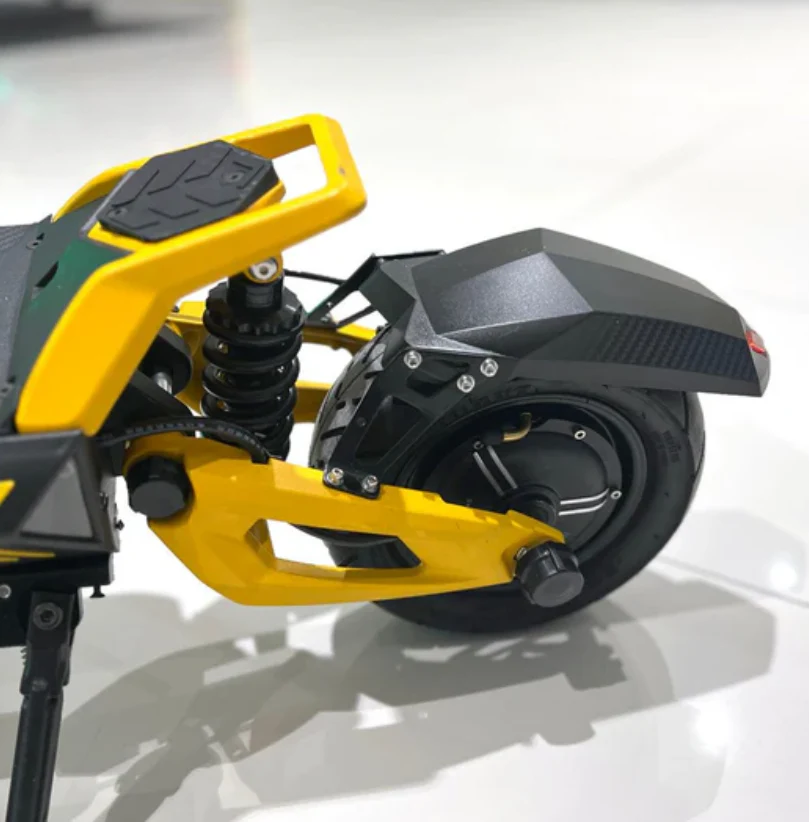 V8 Electric Scooter 60V 26Ah 3200W - Image 14