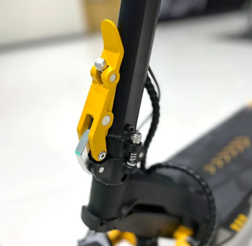 V8 Electric Scooter 60V 26Ah 3200W - Image 16