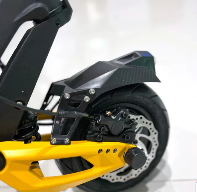 V8 Electric Scooter 60V 26Ah 3200W - Image 8