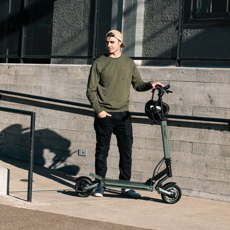 VSETT 8+ Electric Scooter 600W Dual motor powered 48V 16Ah - Image 5