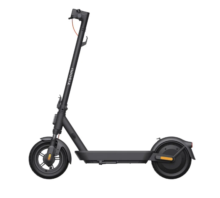 Xiaomi 5 Plus Electric Scooter 900W With Wide Deck - Image 3