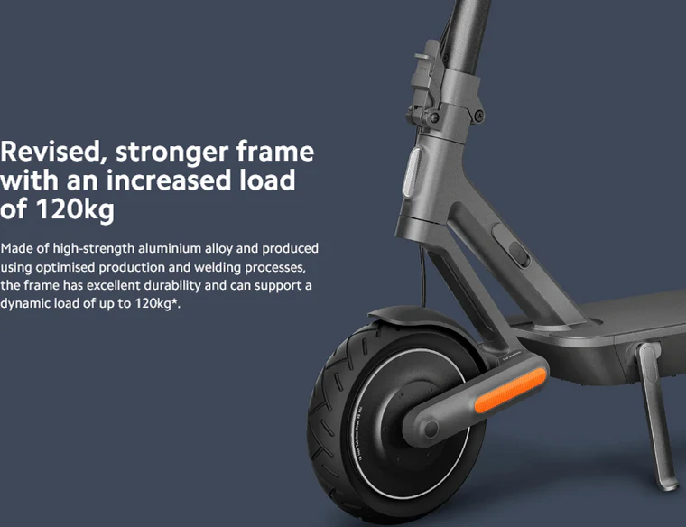 Xiaomi Electric Scooter 4 Ultra Wide deck 70km Long Range Black - Image 3