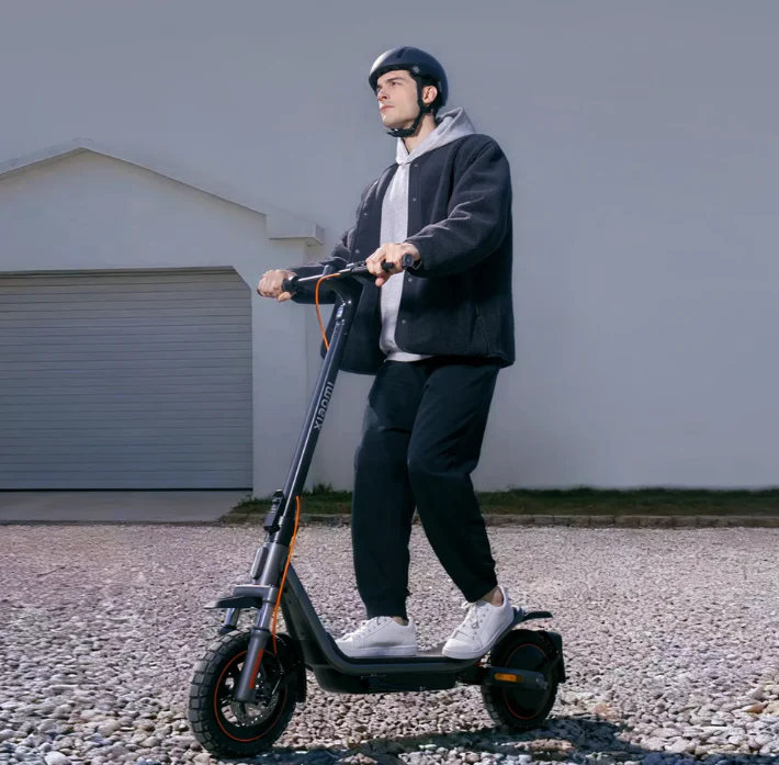 Xiaomi Electric Scooter 6 Pro - Image 3