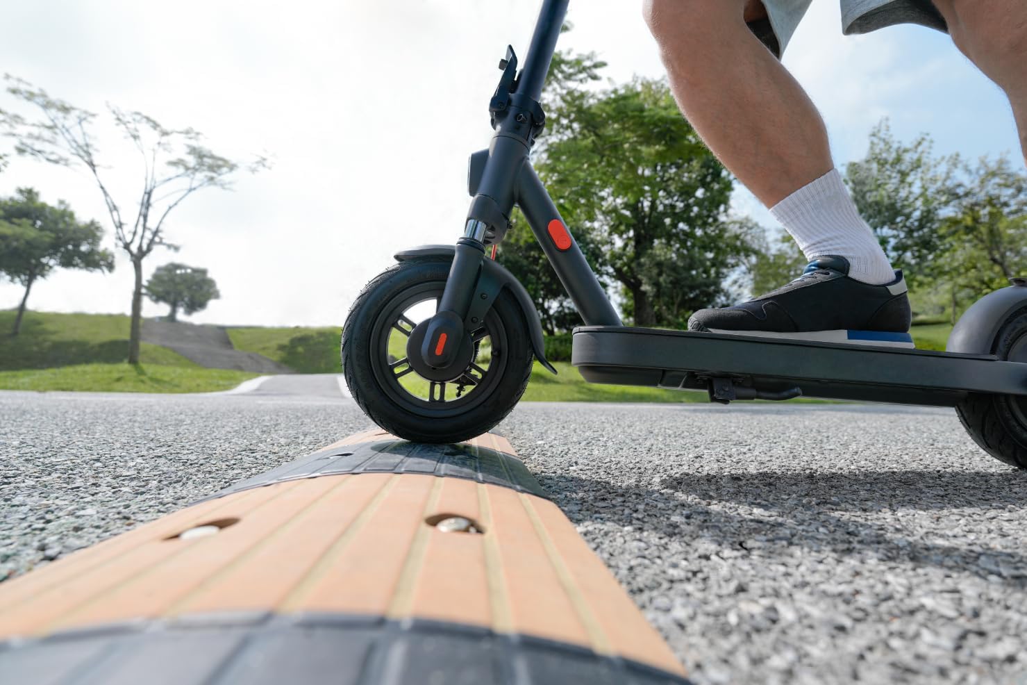 Xiaomi Electric Scooter Elite 25kmh max speed 45km Range - Image 11