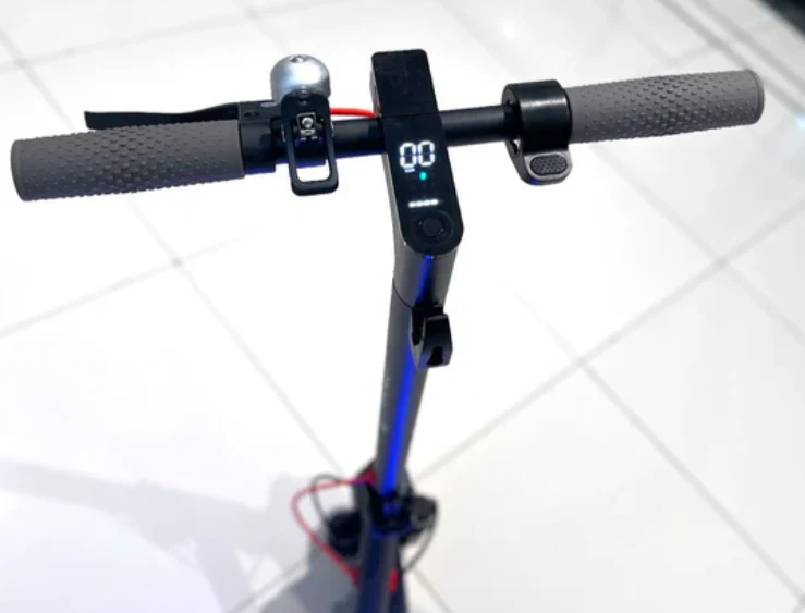 XM M365 E Scooter 36V 7.2Ah 250W - Image 8
